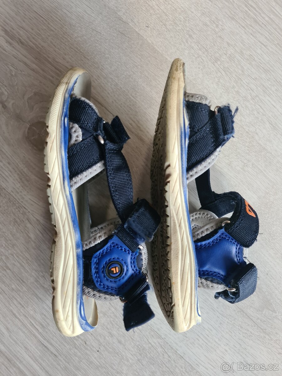 Chlapecké sandálky vel.29