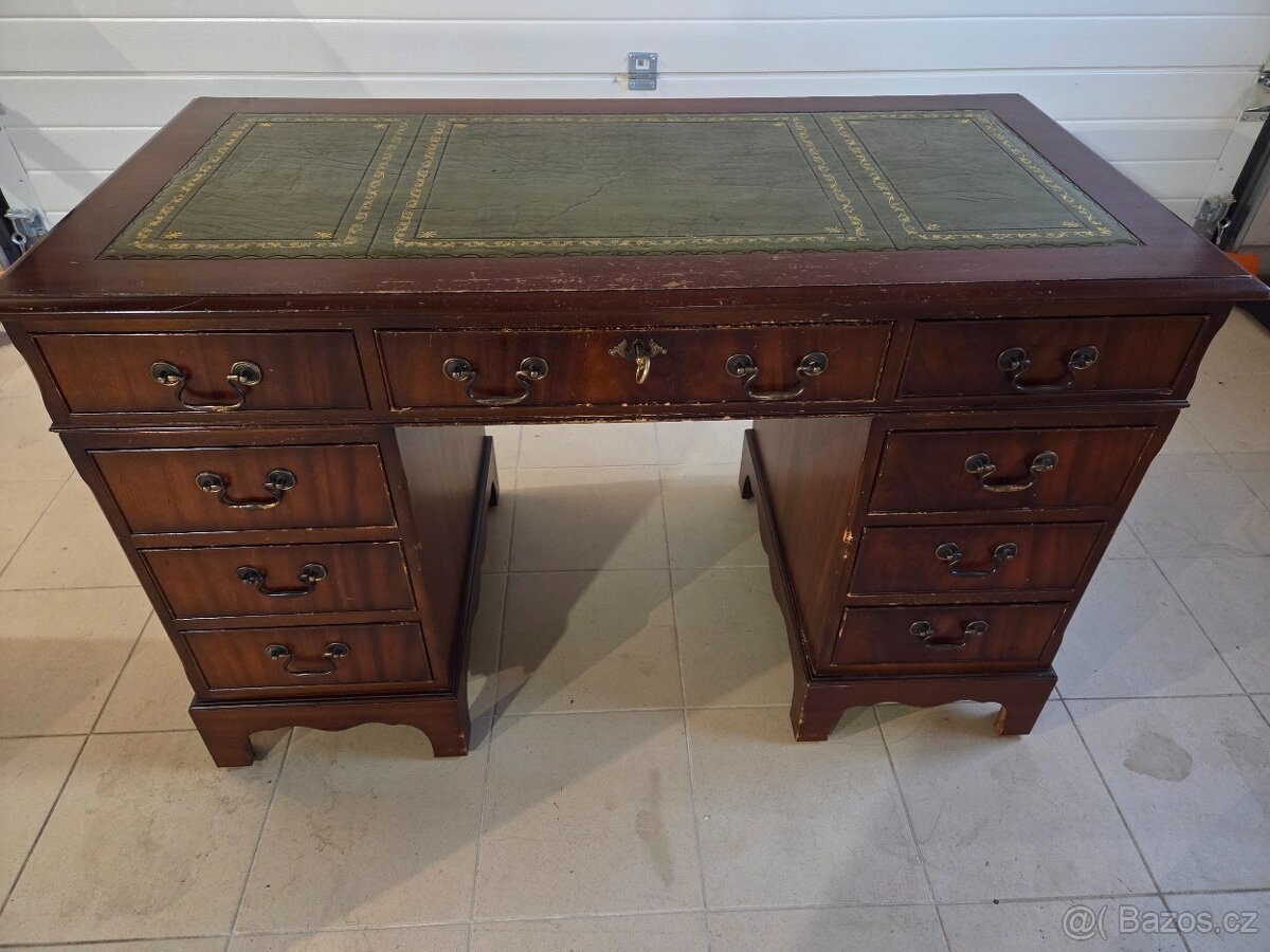 Starožitný anglický psací stůl