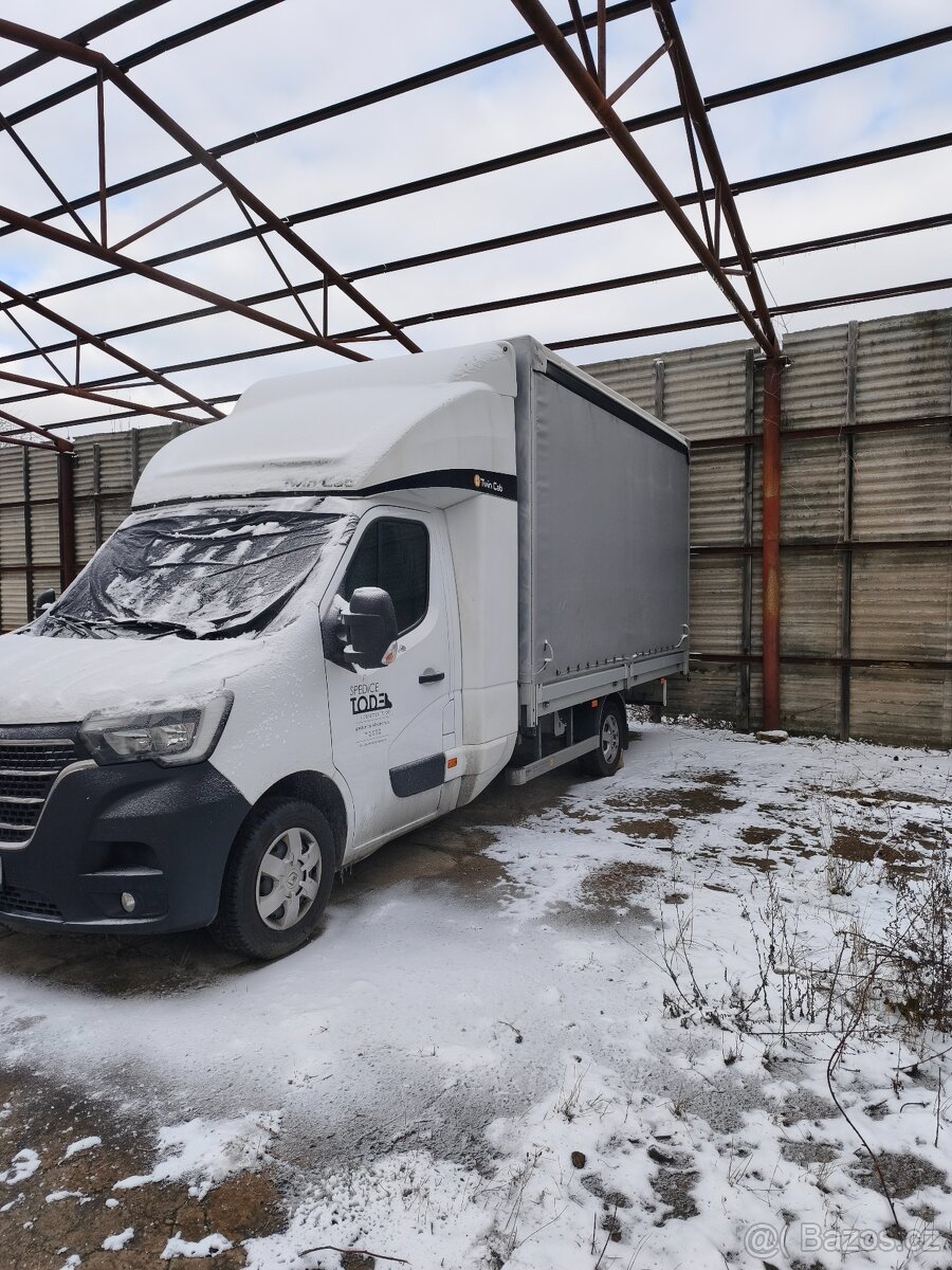 Renault Master Twin