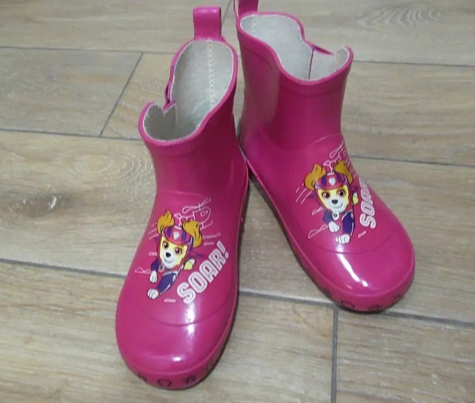 Dětské holiny Patrola - pěkný stav