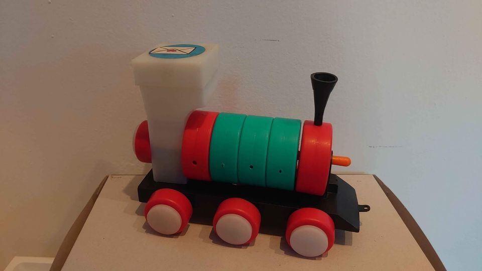 Retro hračka - skládací lokomotiva