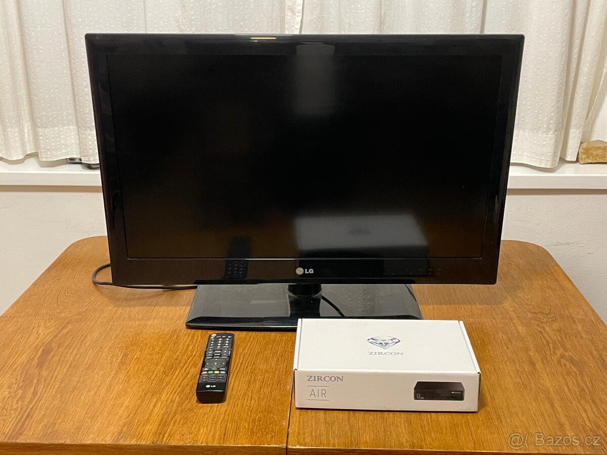 Televize LG 79cm + set top box