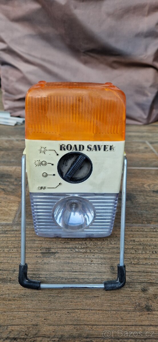 Retro lampa do auta