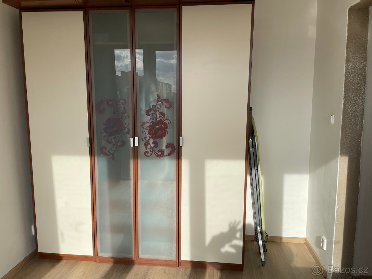 Šatní skříň IKEA, Š200(60+80+60)xV235xH60