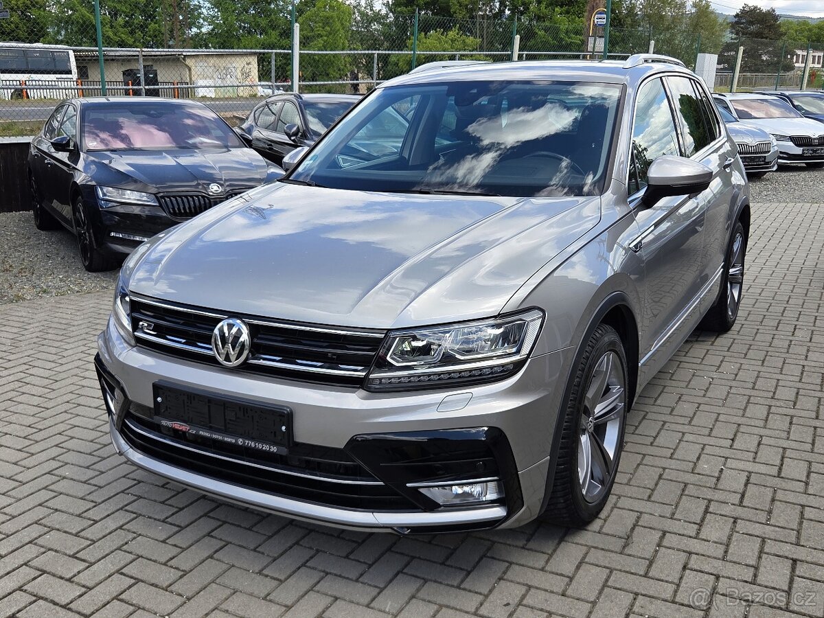 VW Tiguan DSG R Line LED WEBASTO HUD NAVI TAŽNÉ