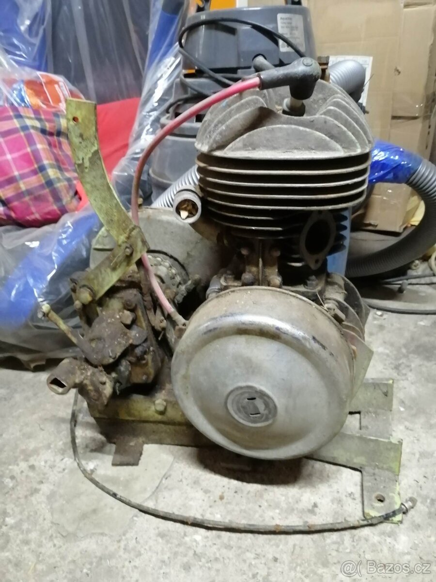 Jawa 250 speciál
