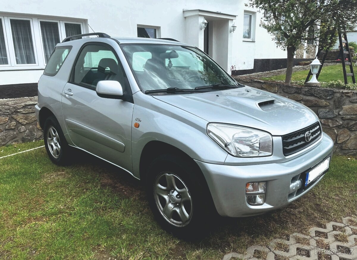 TOYOTA RAV 4