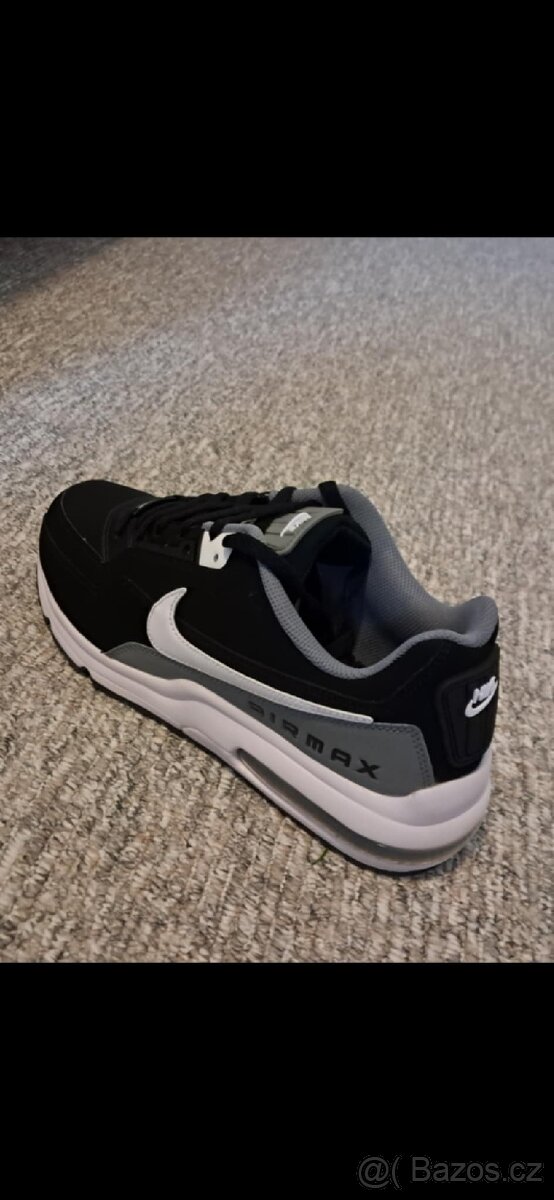 Boty nike