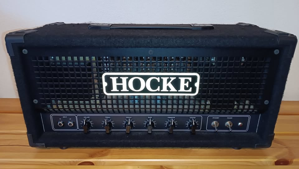 HOCKE celolampový Basový zesilovač 130W RMS