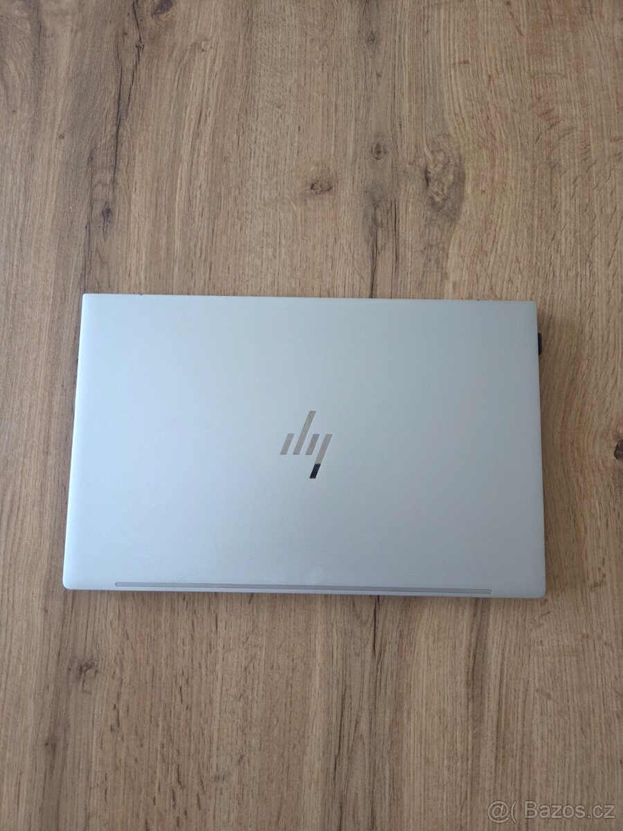 Notebook HP Envy 13,3 i7, ultralehký, jako nový