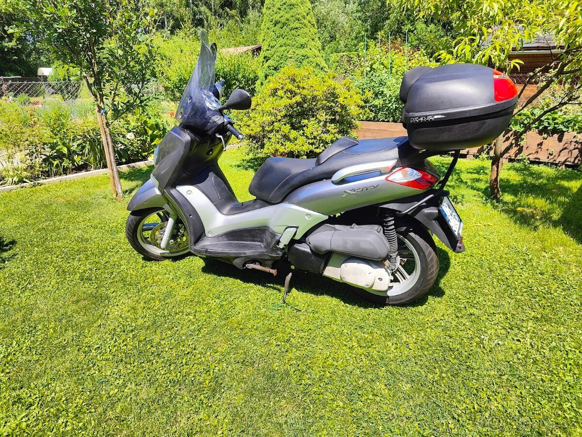 Yamaha X-City 250 – skútr 250ccm