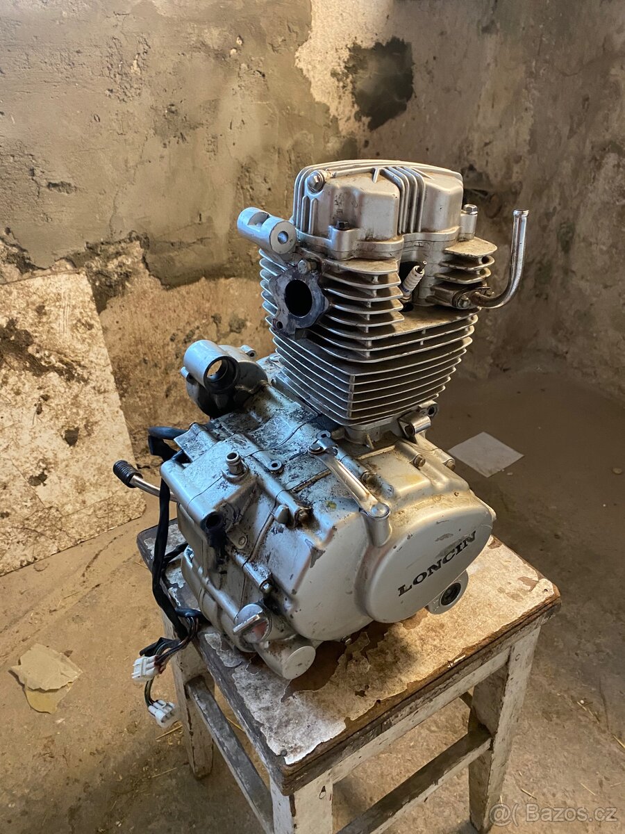 Bashan 200 motor