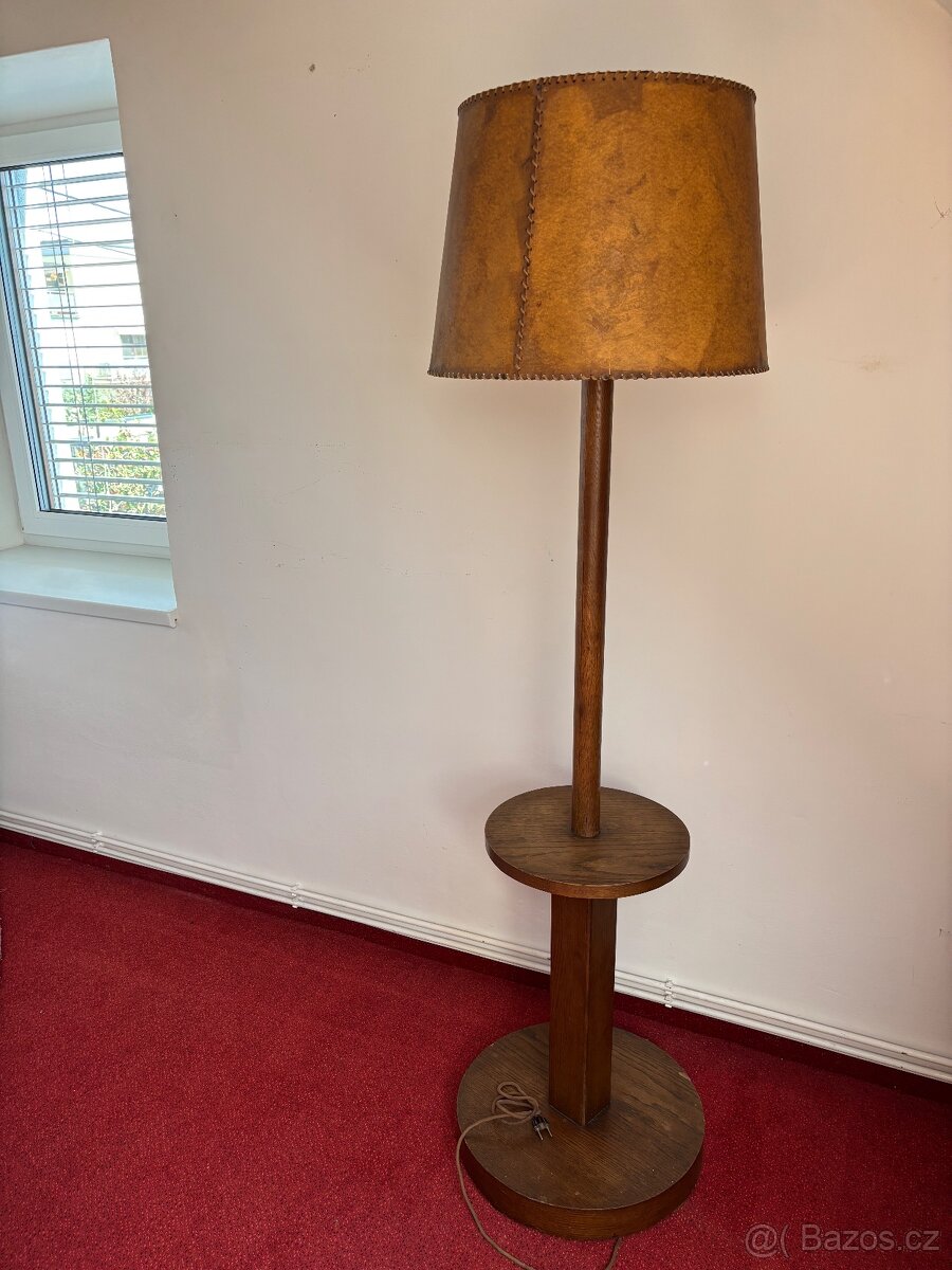 Lampa dubový masiv - dýha lampa z 1. republiky
