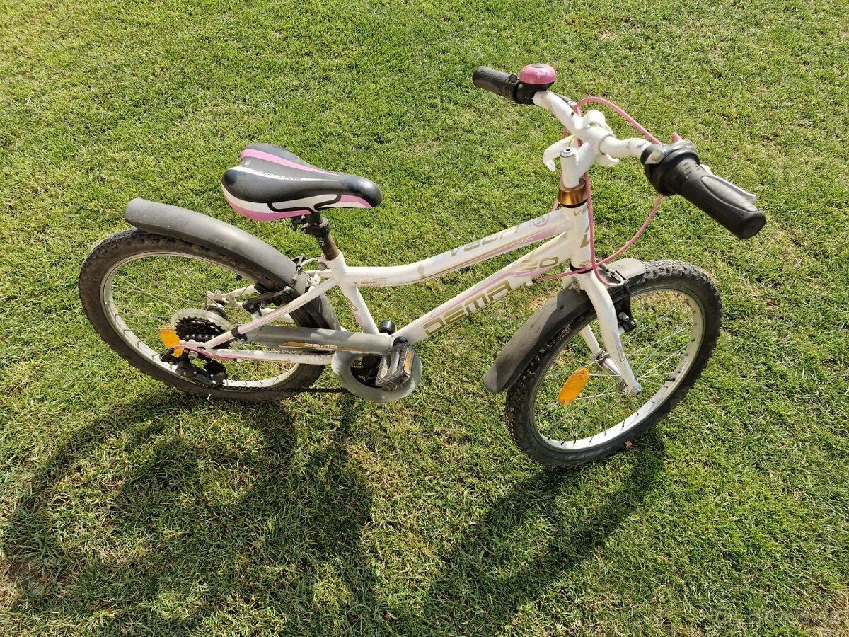 Dětské dívčí kolo 20".