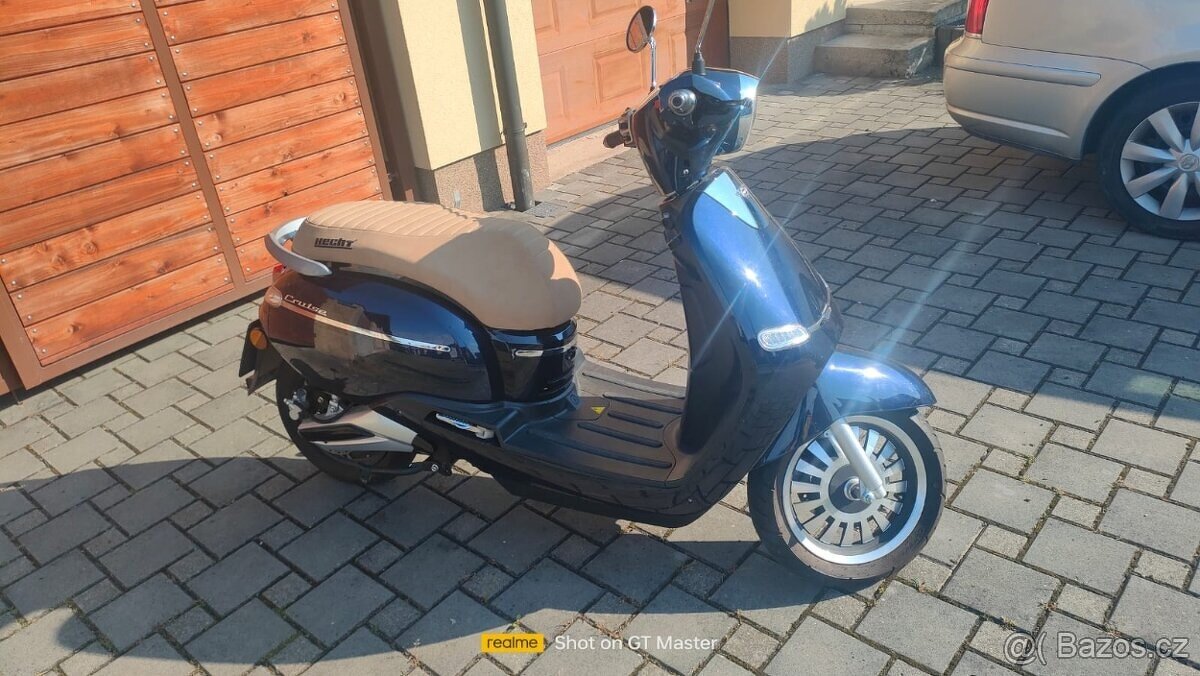 Elektrický-skútr - HECHT CITIS BLUE-r.v. 2020