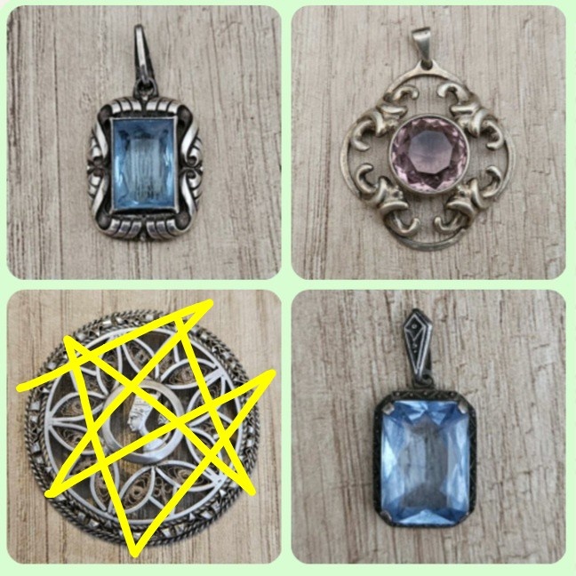 STAROŽITNÉ STŘÍBRNÉ PŘÍVĚSKY - STŘÍBRO