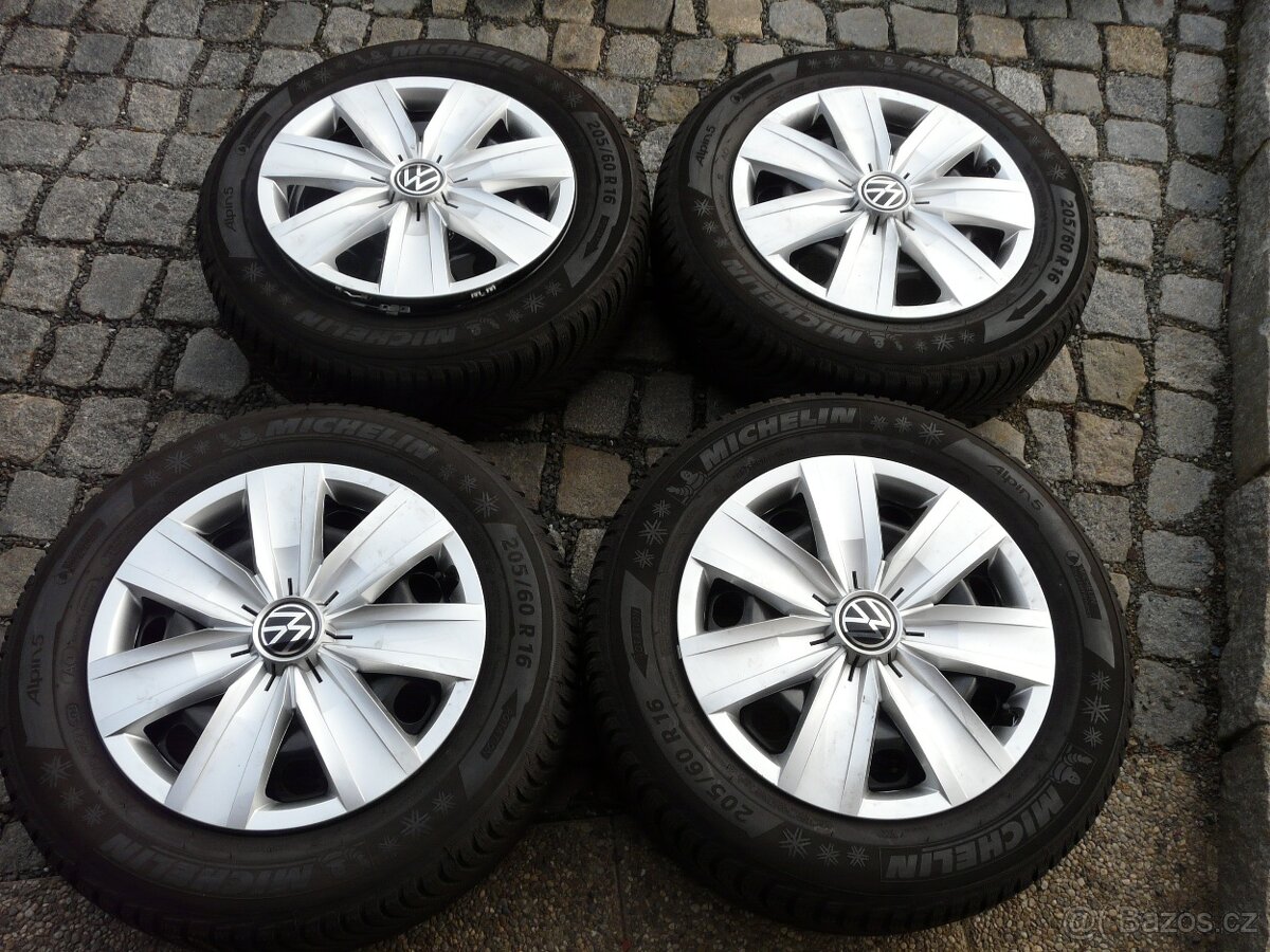 ZIMNÍ PNEU + DISKY 205/60R16 VW ŠKODA SEAT AUDI 16"