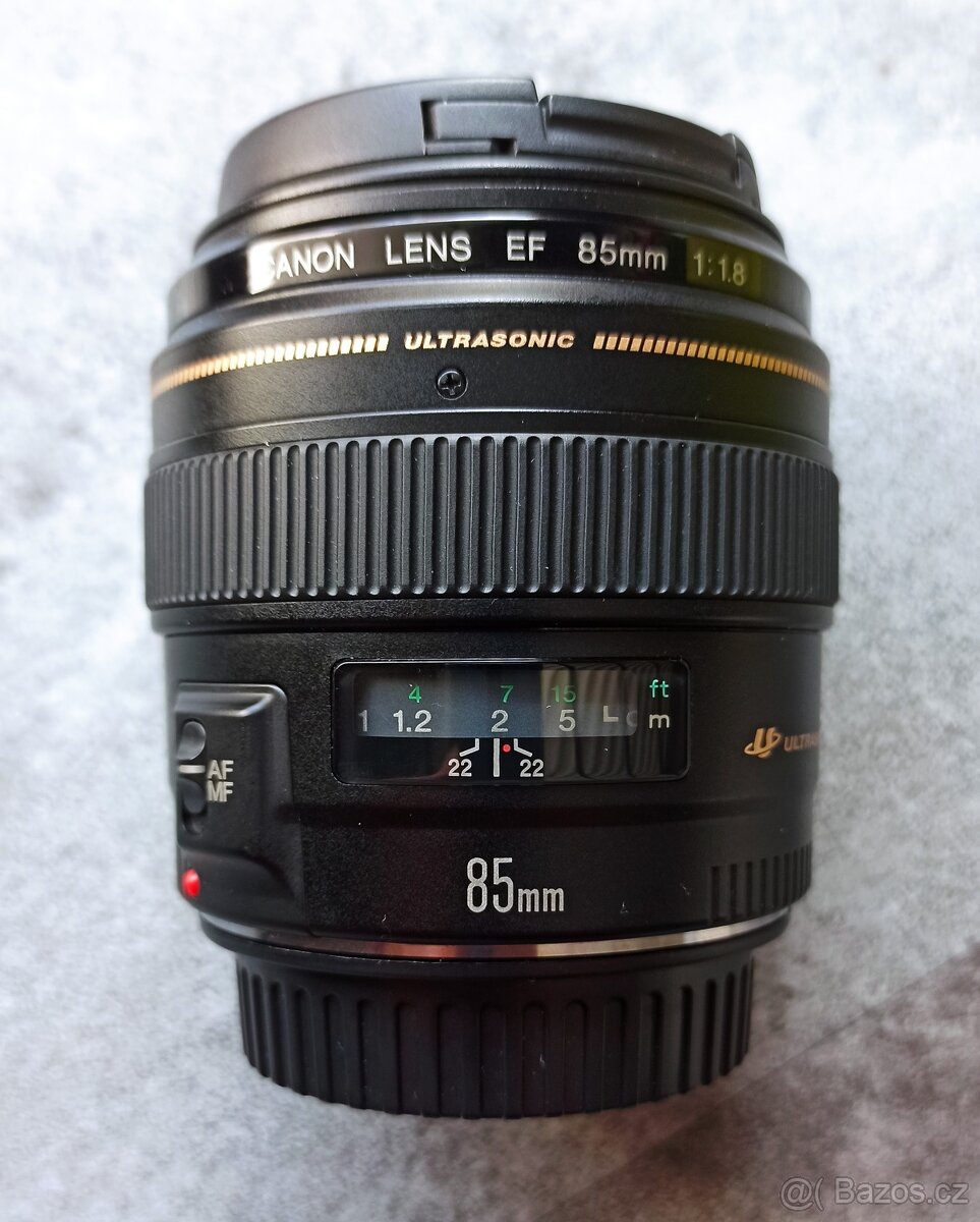 Canon EF 85 mm f/1,8 USM