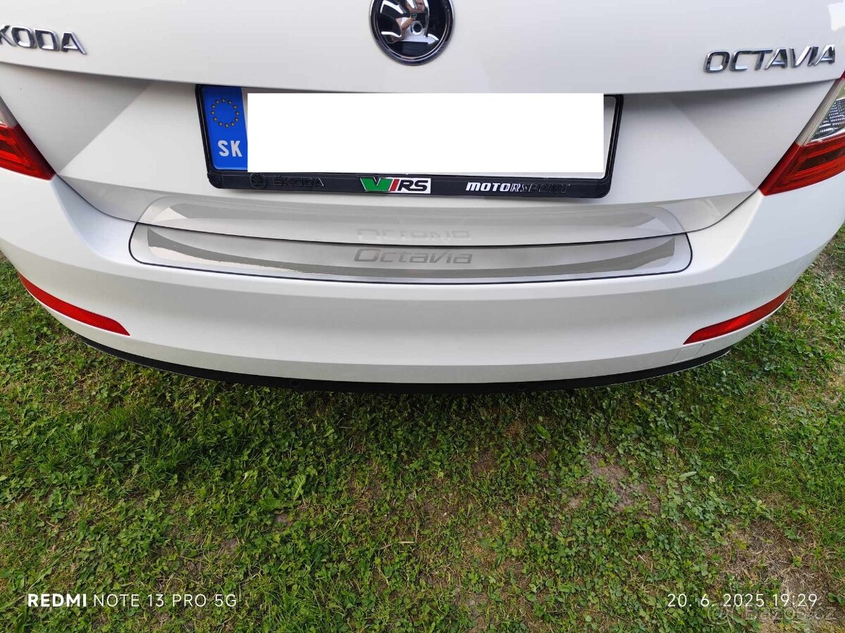 Lišta na kufor naraznik pre ŠKODA / VW