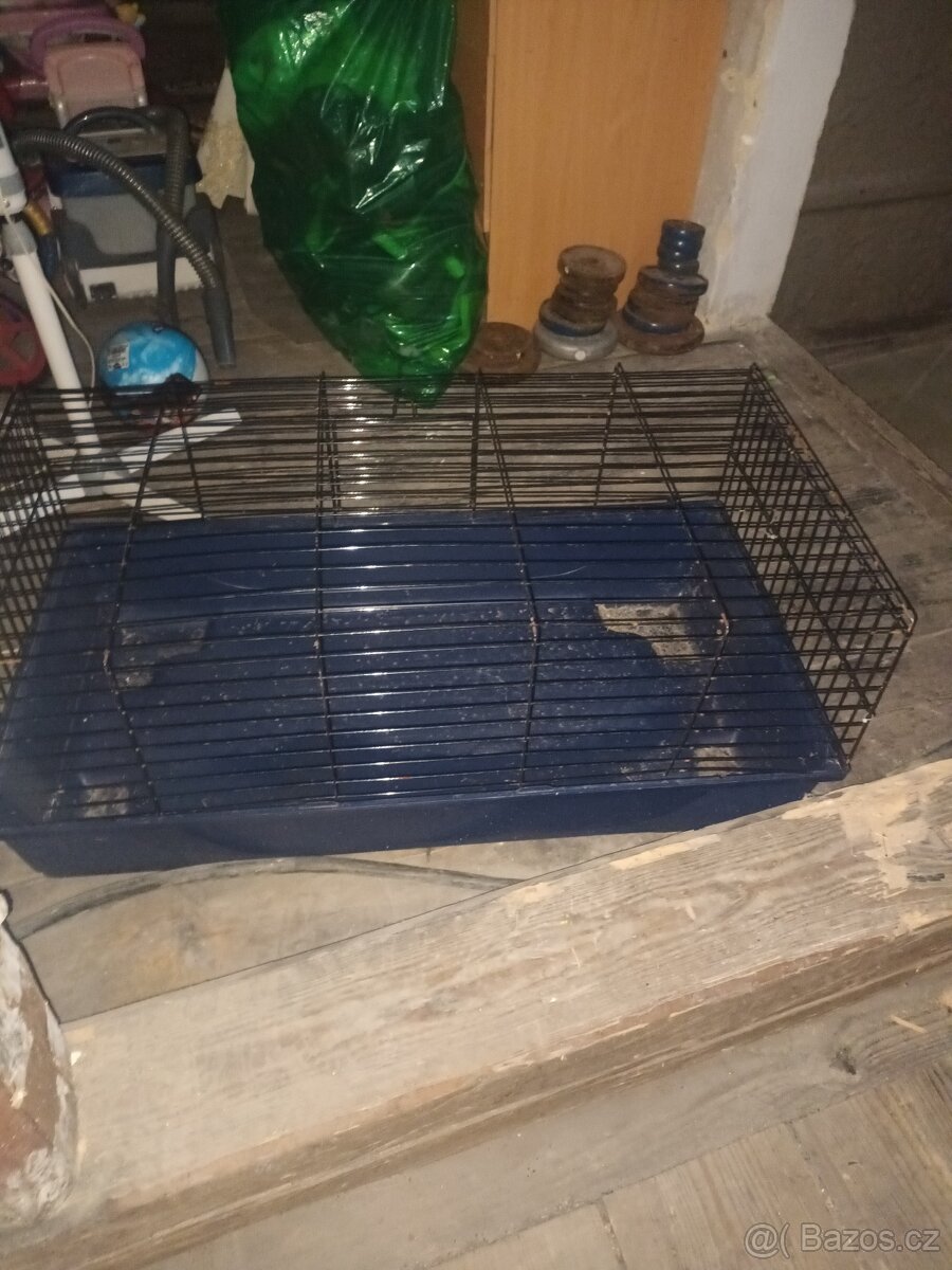 Klec na ptáky a na zajíce