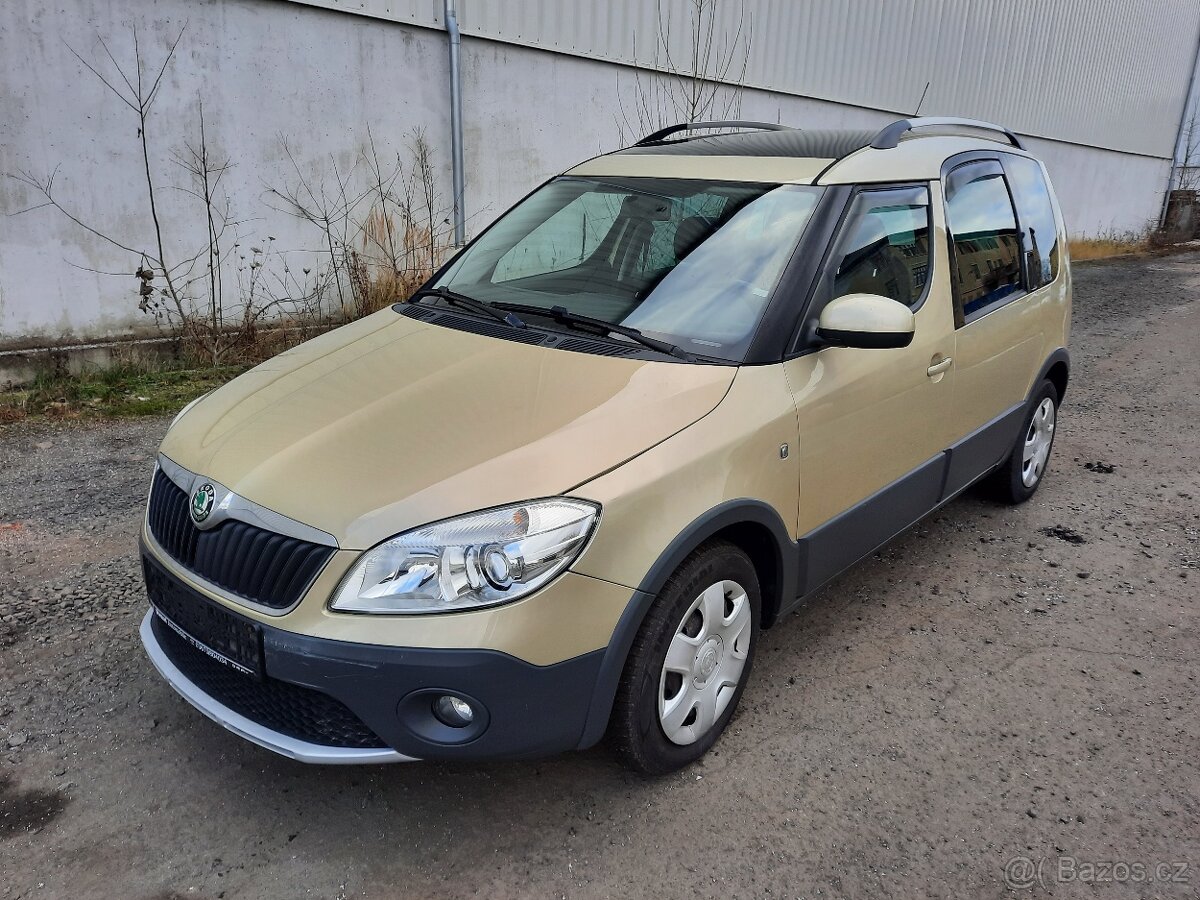 Škoda Roomster scout panorama 1.2 TSI 77kw r.2012 serv.kniha