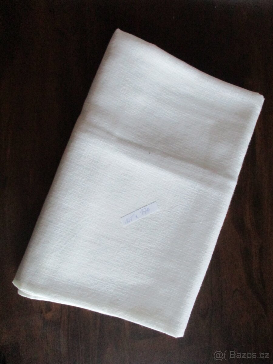 Ubrus bílý vánoční 130x160 cm