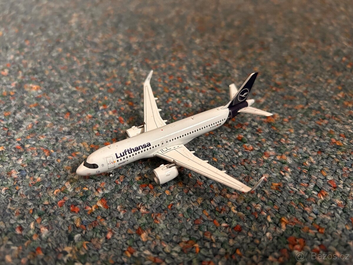 Prodám modely letadel Gemini jets 1:400