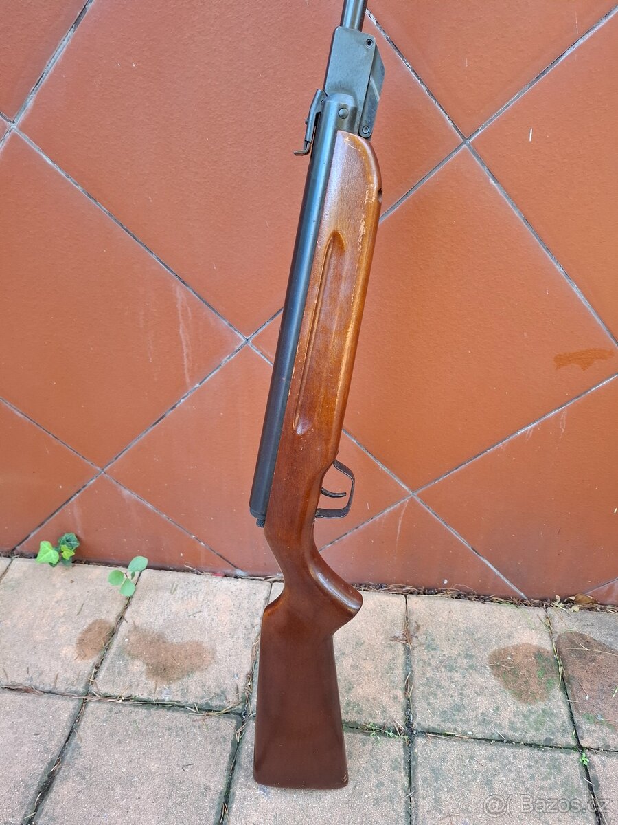 Vzduchovka Slávia 630 model 77