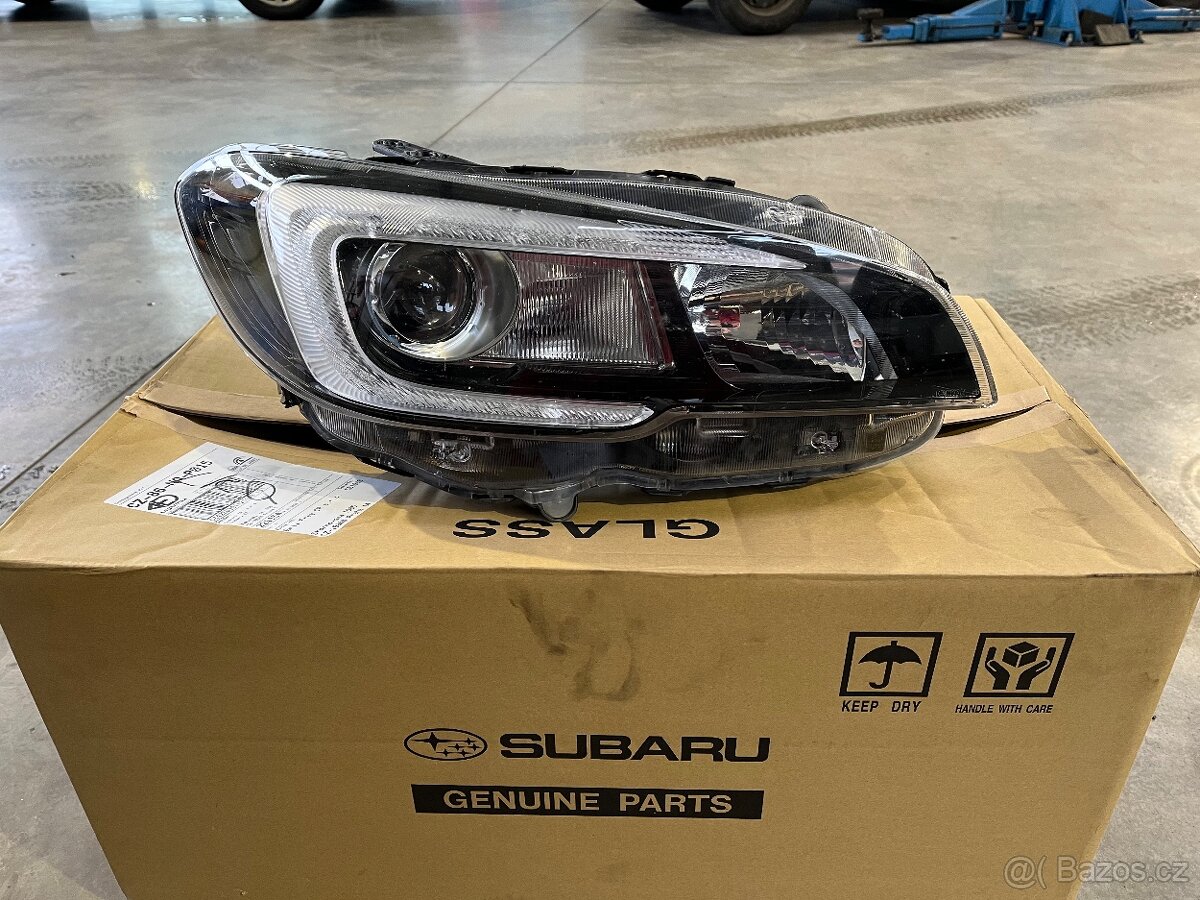 Subaru Levorg 2019 přední pravý světlomet