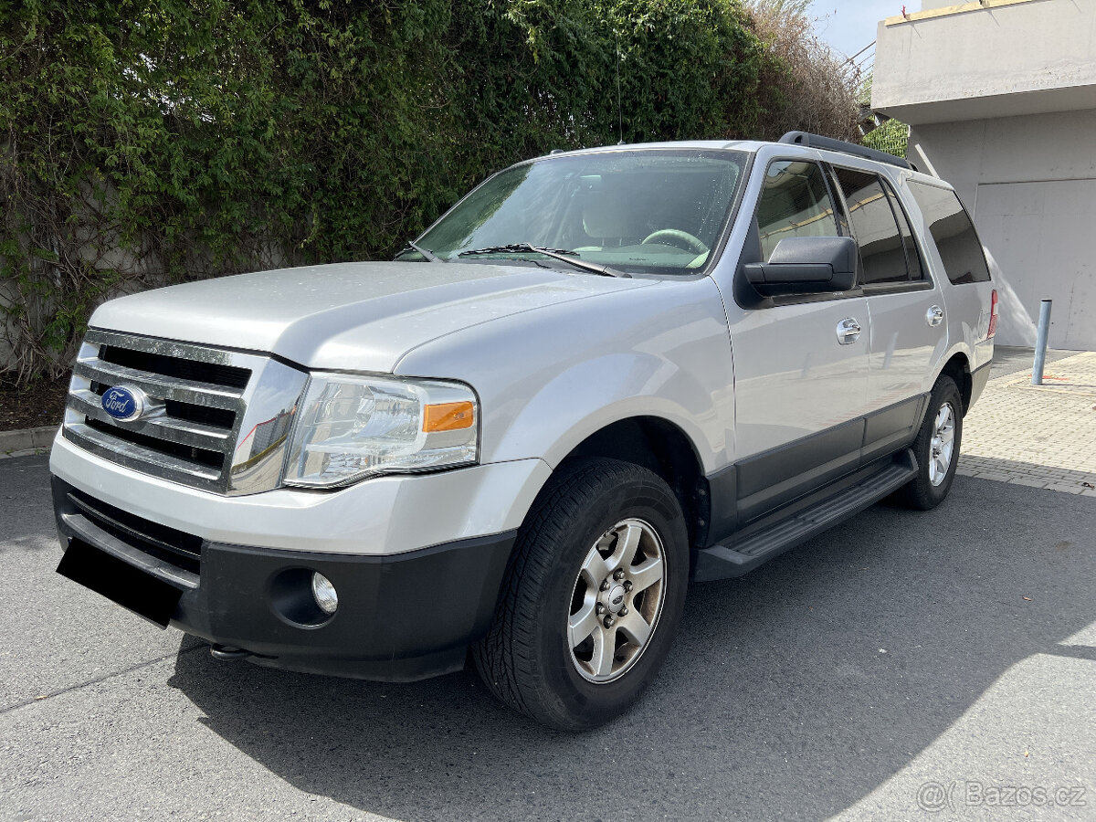 Ford Expedition 2014, 5.4 V8, 4x4, 1.majitel, 118 000 km