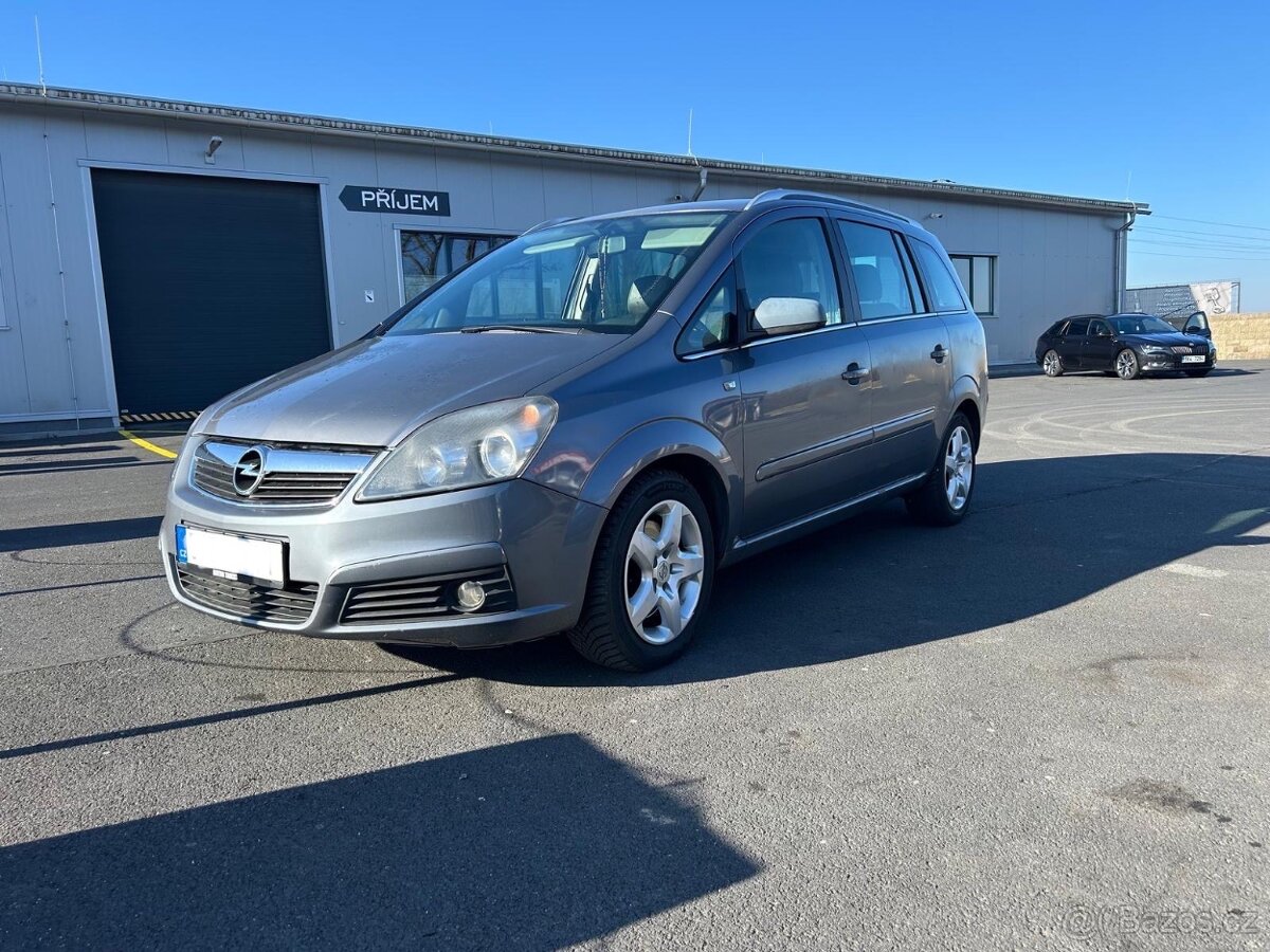 Opel Zafira 1.9 CDTi 7 mist