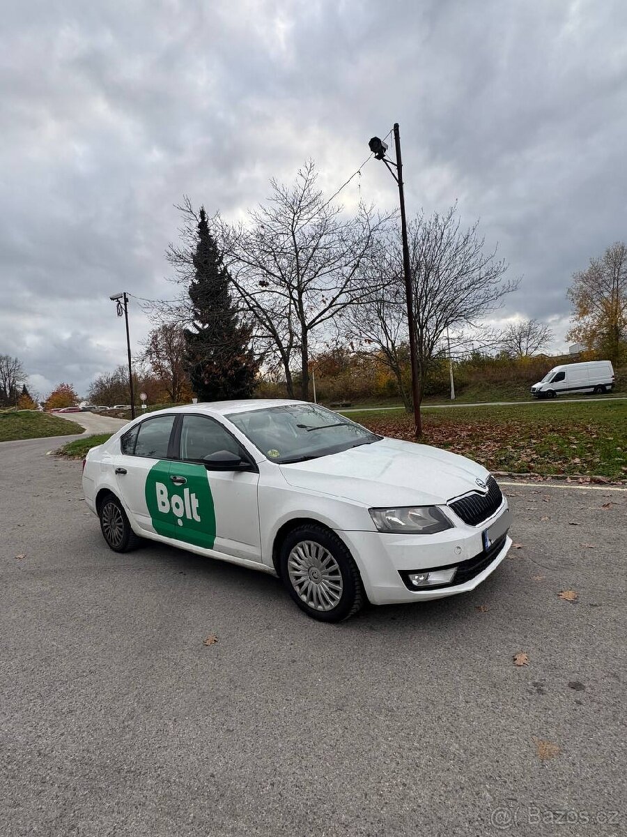 Skoda ocavia iii 3 2015 1.4 tsi cng 81kw na dily