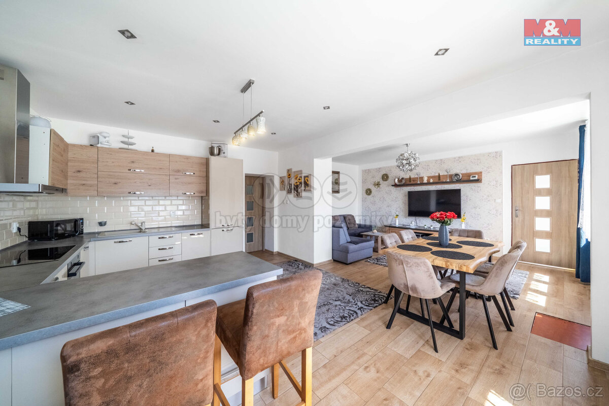 Prodej rodinného domu, 169 m², Dolní Bělá