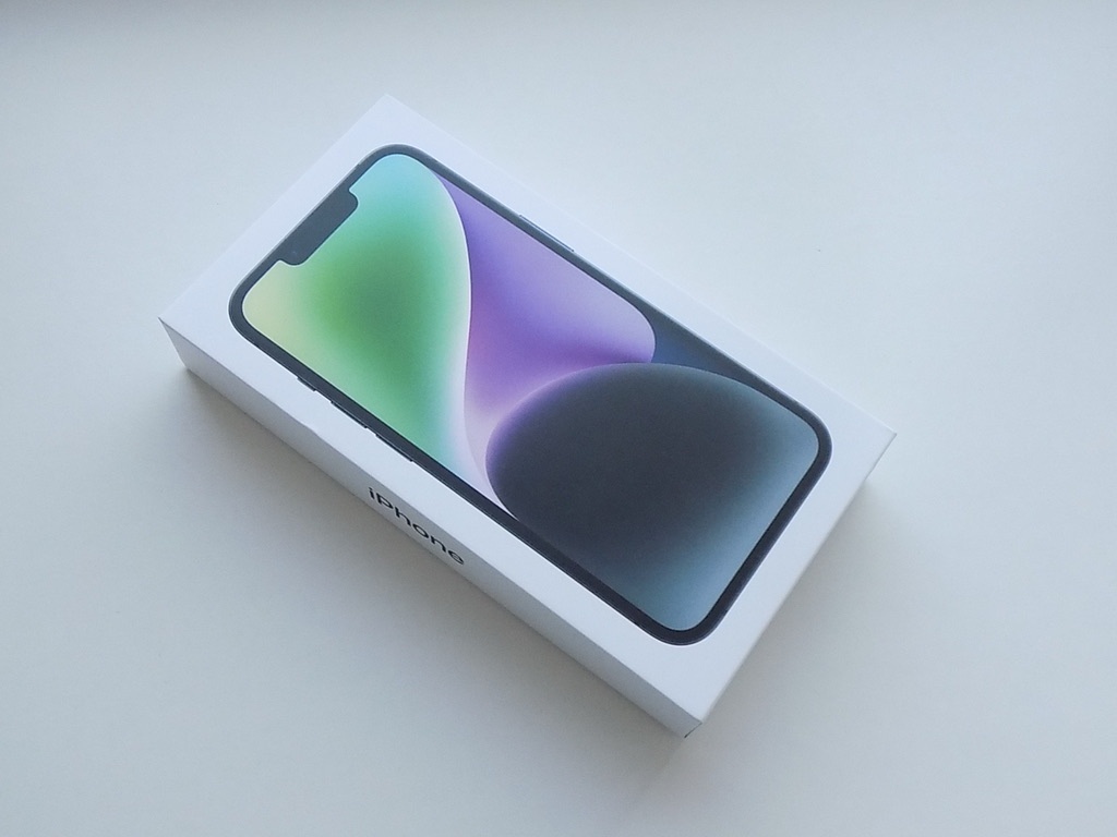 APPLE iPhone 14 256GB Black - ZÁRUKA - NEPOUŽIT