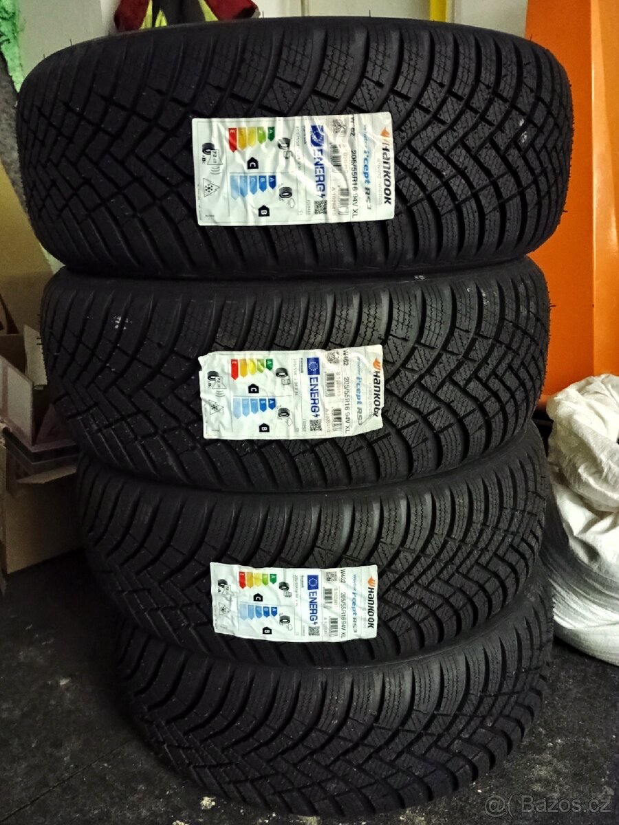 Zimní pneu Hankook Winter icept RS3 205/55R16