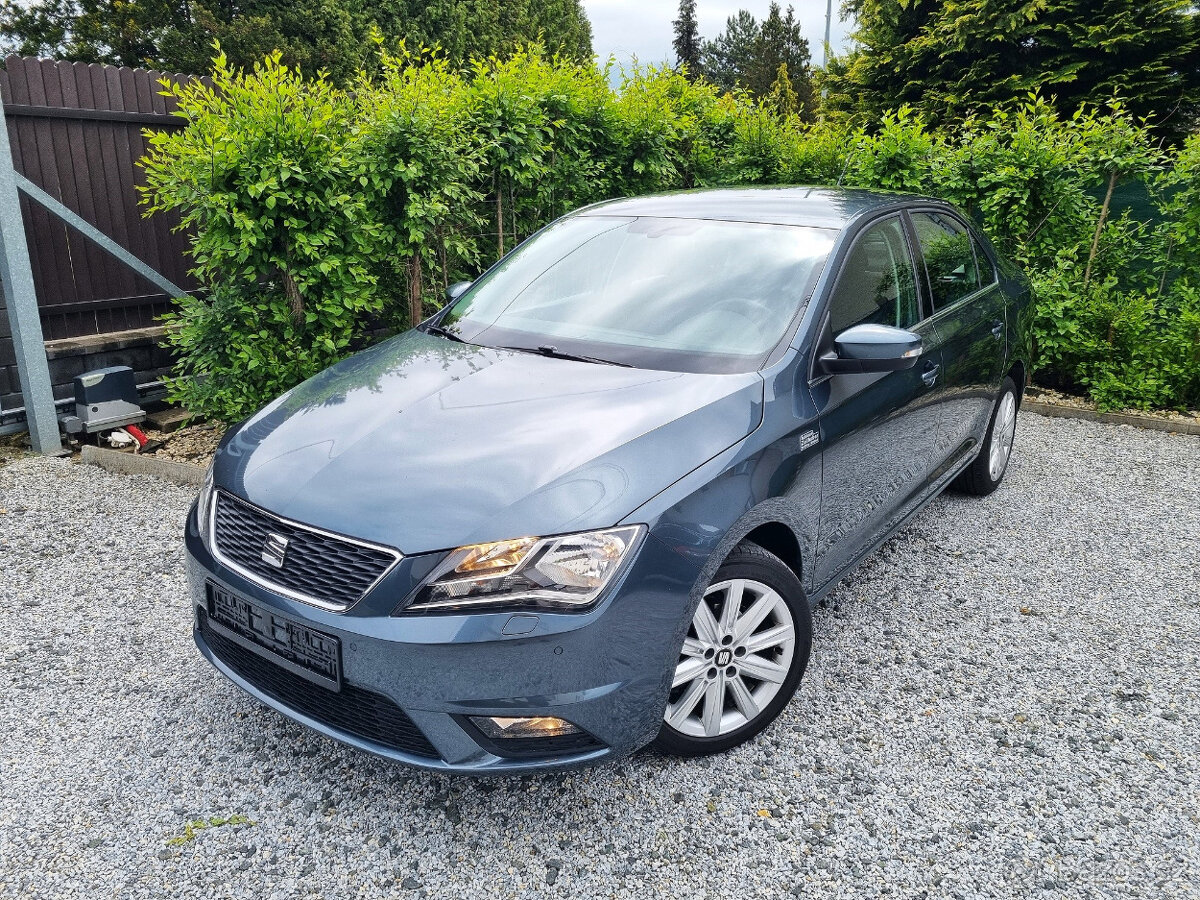 Seat Toledo 1.0TSi 70kW Style (servis, 2 sady kol, výbava)