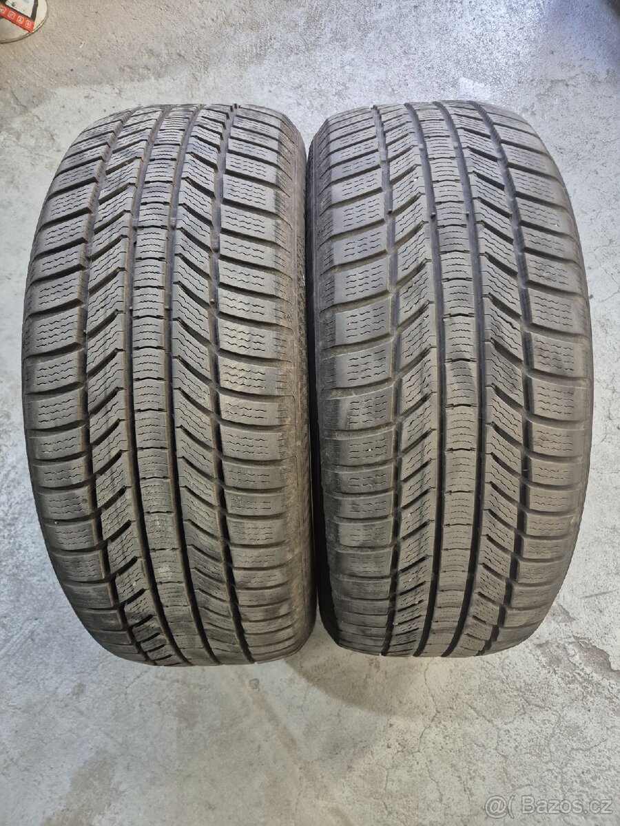 2x zimní pneu 235/55R17 Continental