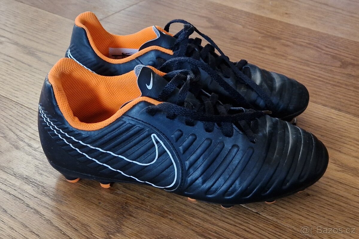 Kopačky Nike Tiempo 37.5