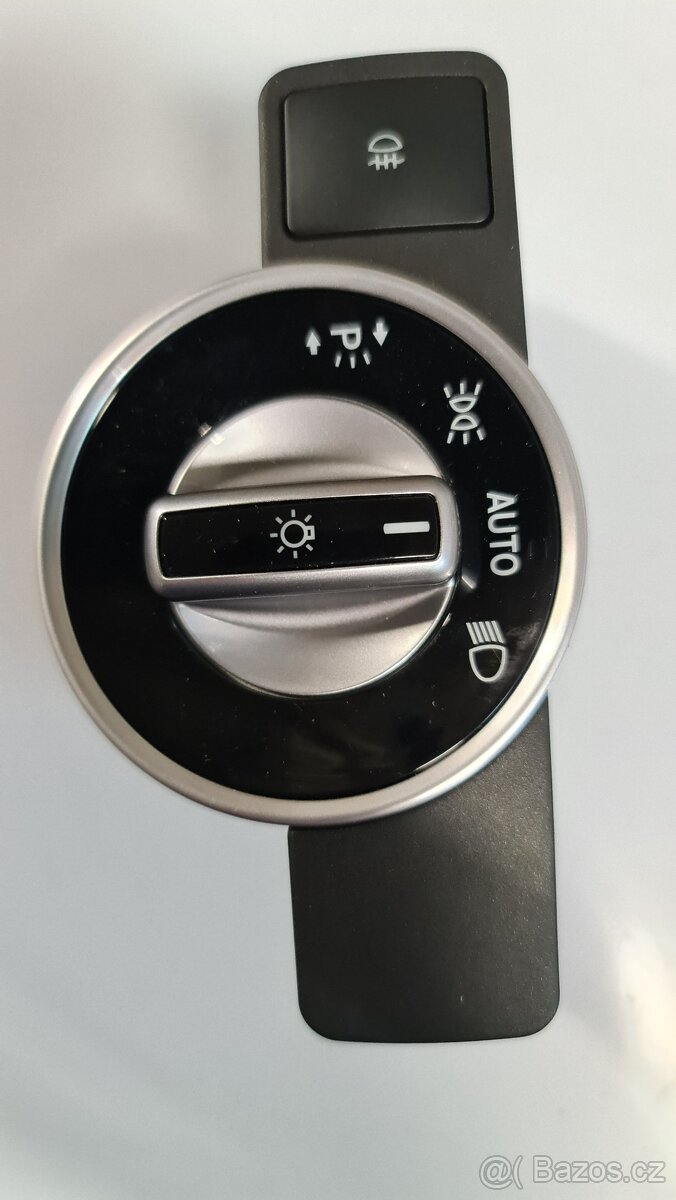 Spináč LED SVĚTEL Mercedes A2129050551