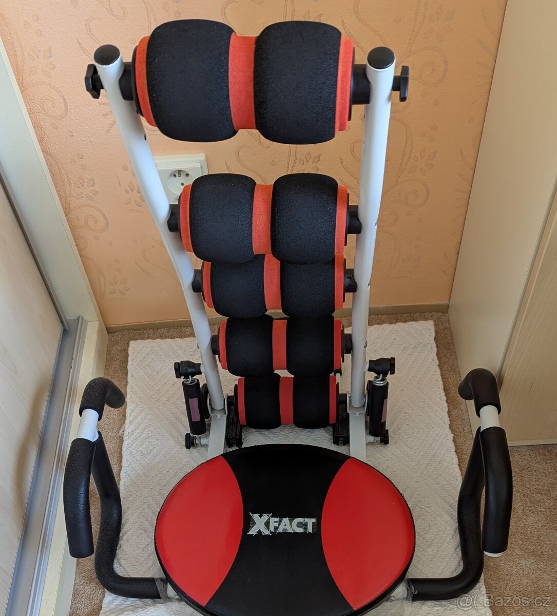 Prodám posilovač břicha a zádových svalů