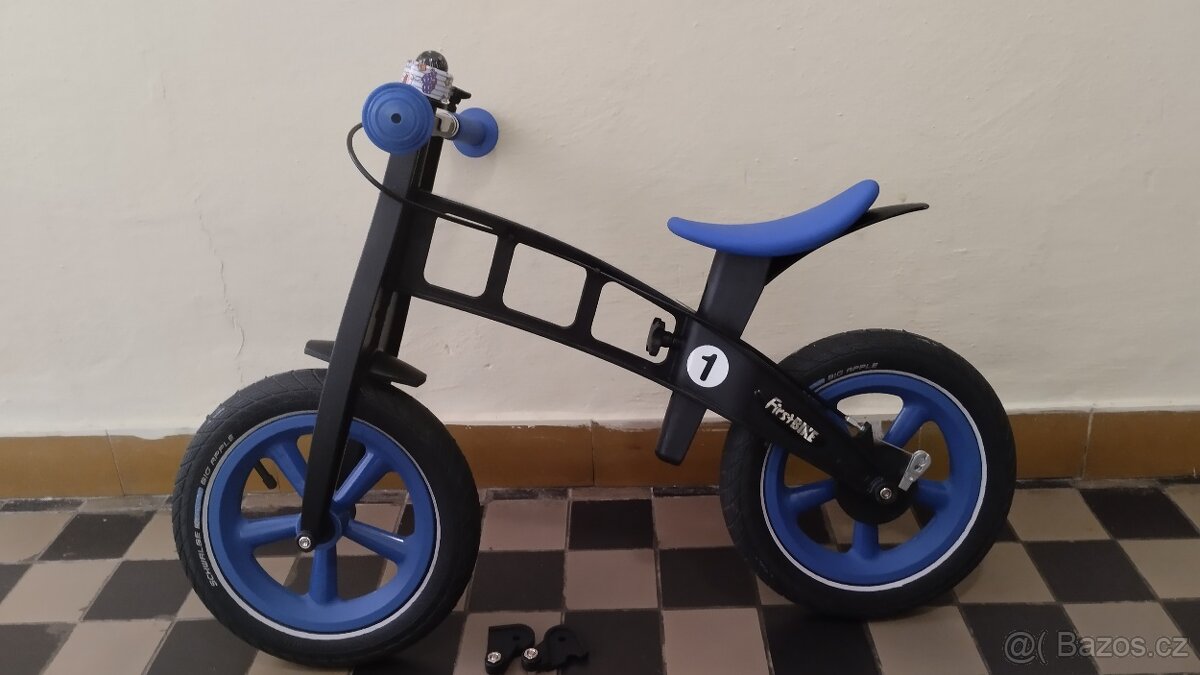 Odrážedlo Firstbike