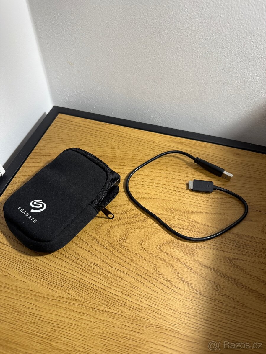 Seagate přenosný externí HDD disk 1TB 1 tb