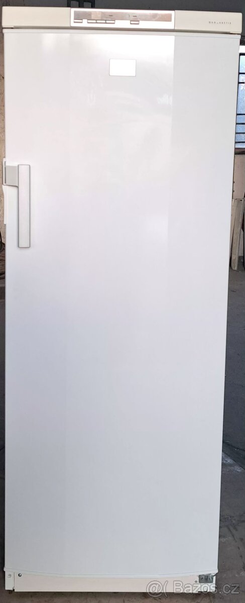 Mrazák 6 šup. AEG Electrolux oko_arctis.