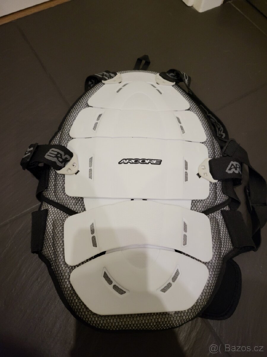 Prodám dětský chránič páteře