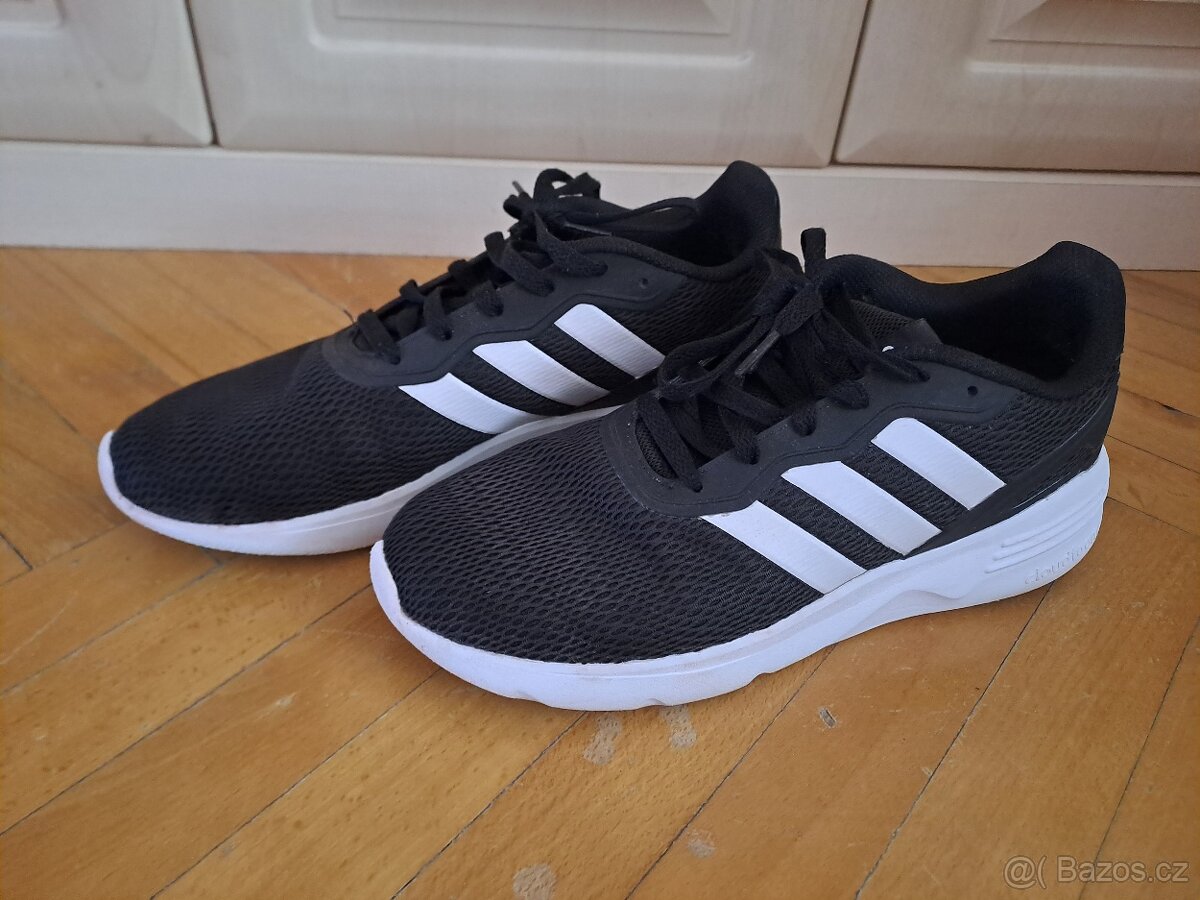 Tenisky Adidas vel. 45.5