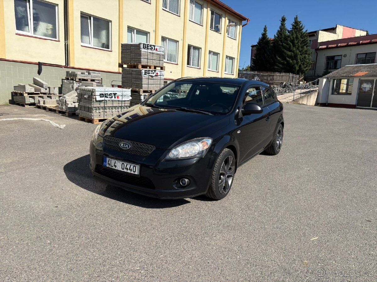 Kia ceed sport coupe 1.6CRDi