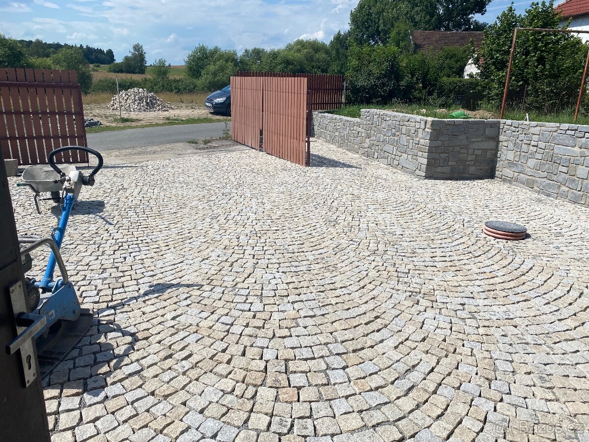 Pokladka žulove dlažby