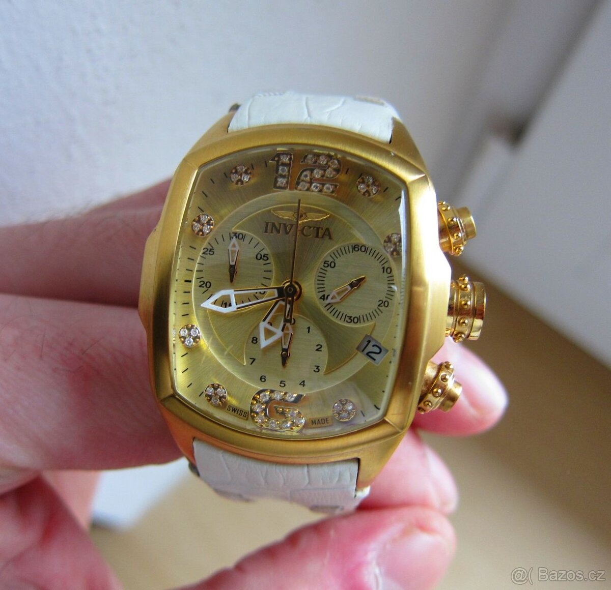 Luxus. švýcarské dámské pozlacené hodinky INVICTA chronograf