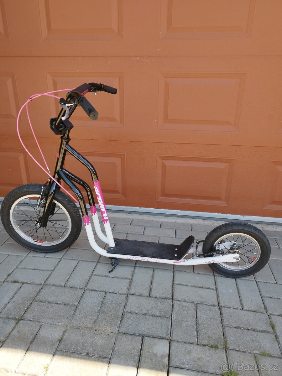 Dívčí koloběžka Arcore Shorty