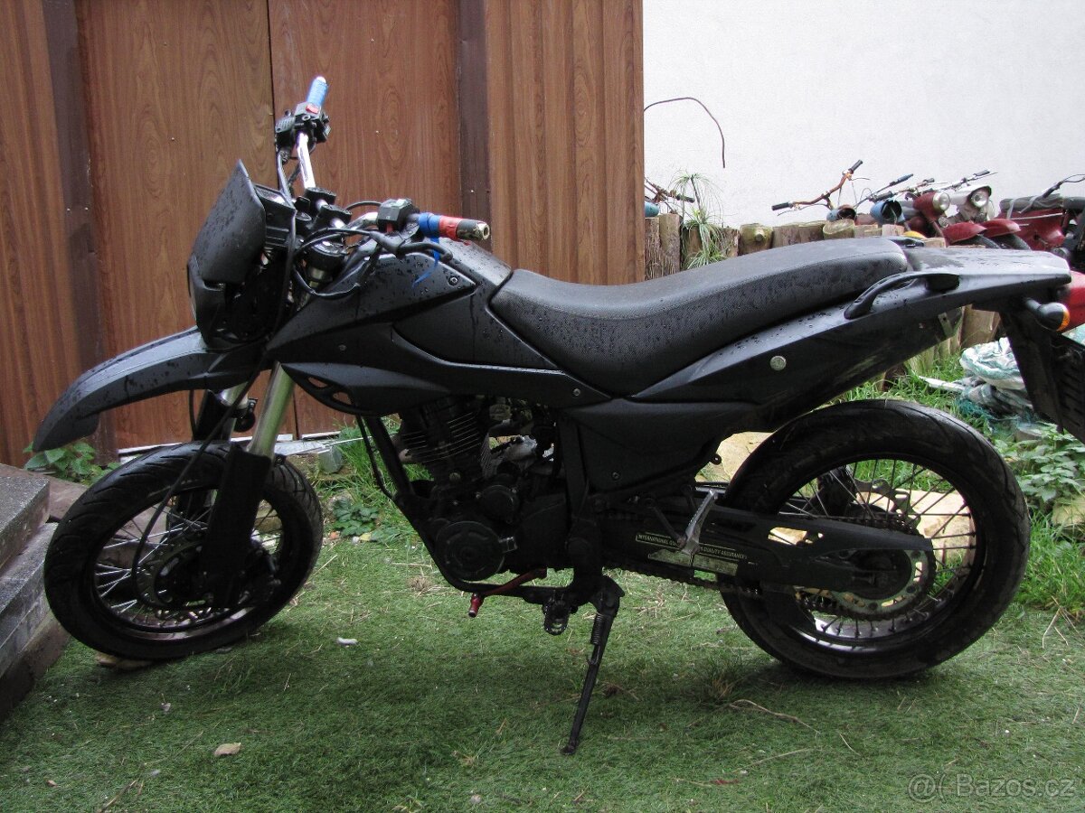 enduro locin 125 cm 16900 sTP a pojizdne